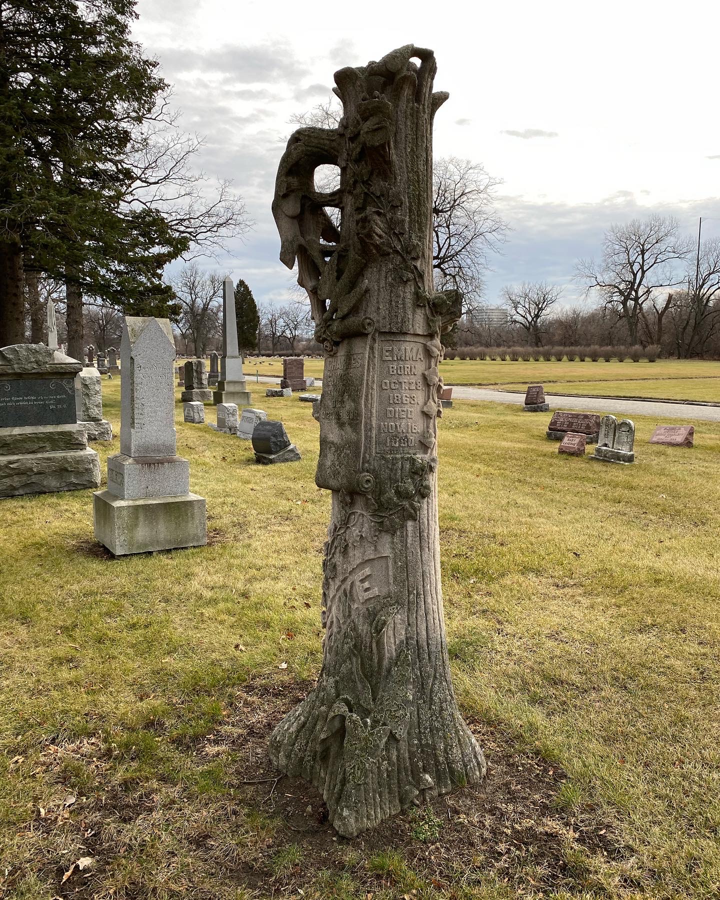 Enke monument